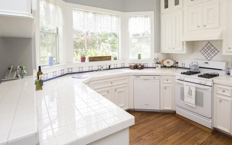 Kitchen Countertop Materials: From Granite to Laminate ...