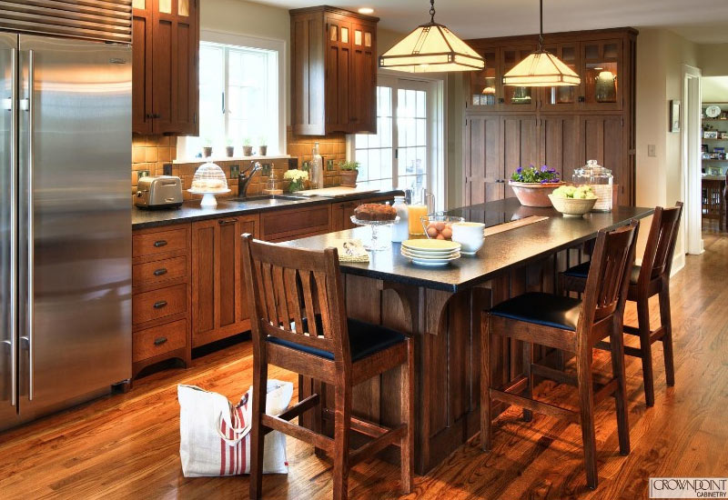 Craftsman-Kitchen-Island-with-Seating-Crown-Point