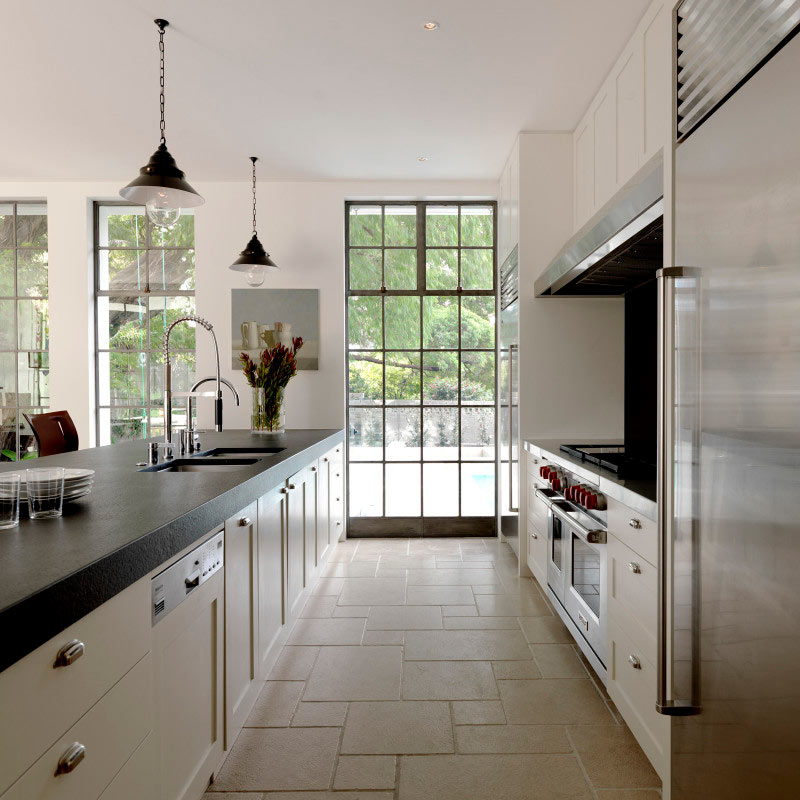 Long-Kitchen-Island-Galley-Layout-luigi-rosselli-Architects