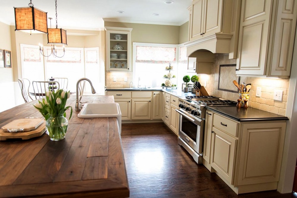 Country-Kitchen-Wood-Island-Duet-Design-Group