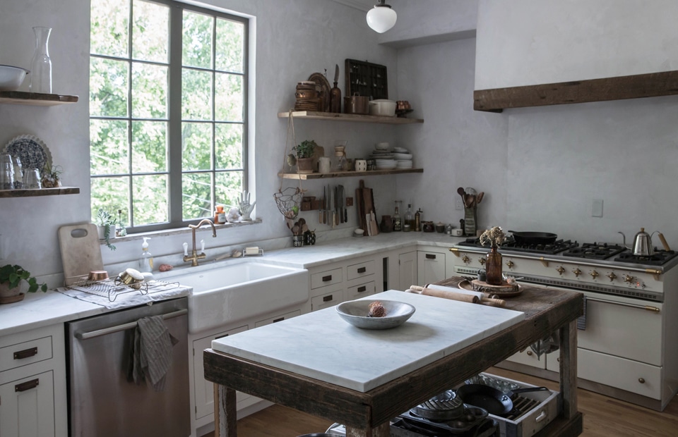 farm-country-kitchen-with-island-open-shelves-jersey-ice-cream-co