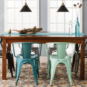 7 Rustic Dining Tables